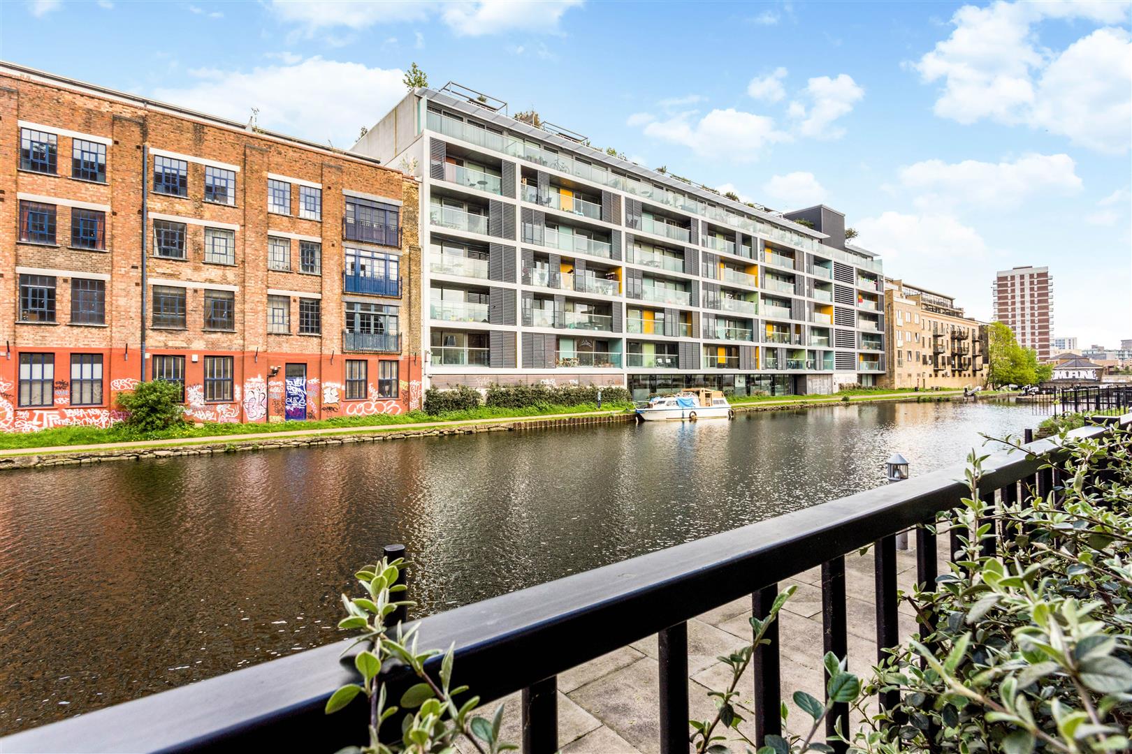 Essian Street, Stepney